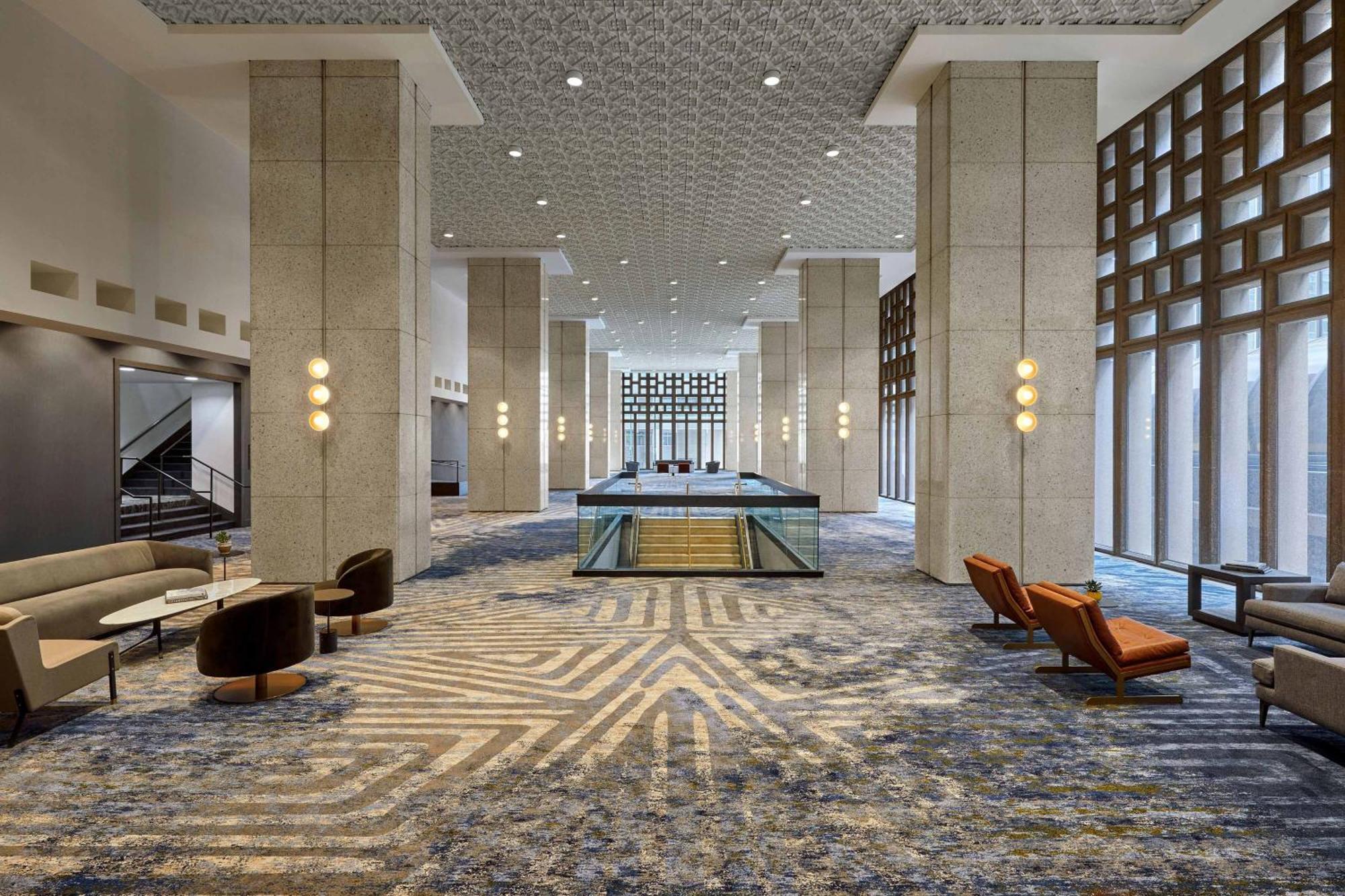 Sheraton Denver Downtown Hotel Exterior photo